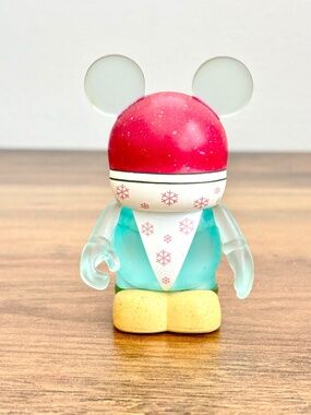 Disney Cutester at Beach 3 Snow Cone Mickey Mouse Vinylmation Figure Collectible